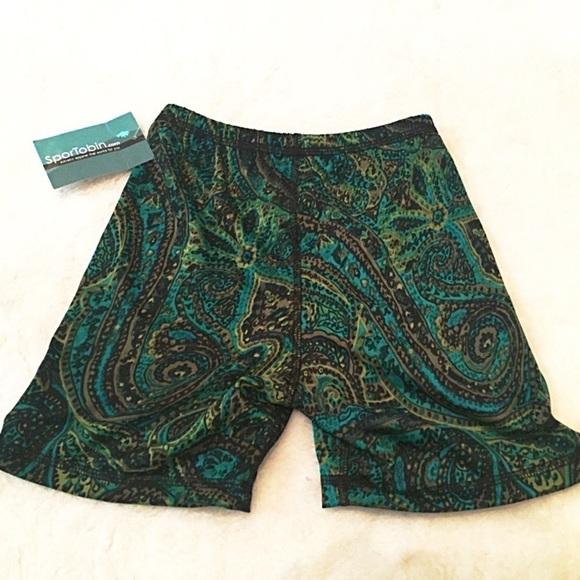 ๐ Paisley print compression athletic shorts - Picture 3 of 6